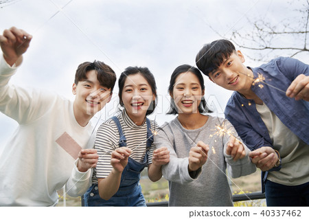 生活,煙花,20多歲,青春 生活,煙花,20多歲,青春 40337462