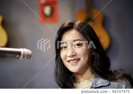 Life, Music, 20s, Youth Life, Music, 20s, Youth 40337475