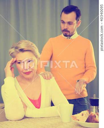 Son proves to mother his position 40340095
