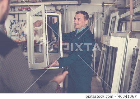 Adult labour demonstrating PVC profiles 40341367