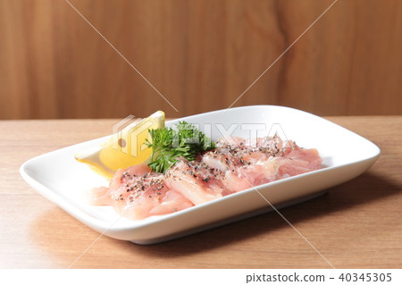 raw chicken raw chicken 40345305