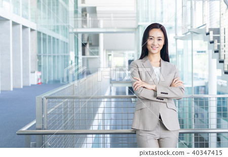 Business woman Business woman 40347415