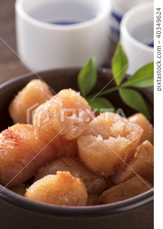 Shinko Aiko and sake Shinko Aiko and sake 40349624