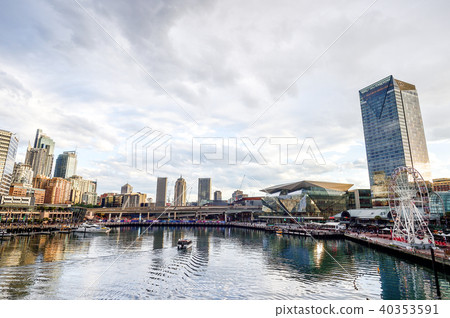 Yasuo Yasu，澳大利亞達爾文港悉尼達令港 40353591