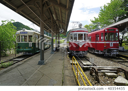 Stationary preservation vehicle of former Mino Station 40354435