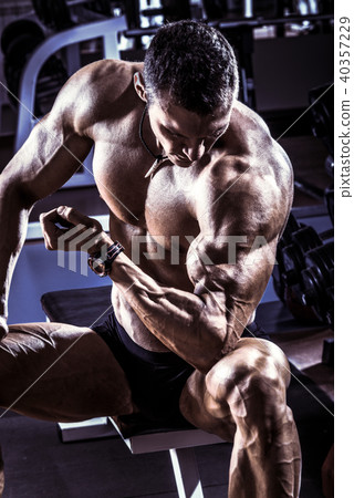 bodybuilding 40357229