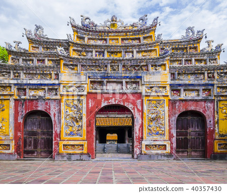 Colorful imperial city gate, Hue, Vietnam 40357430