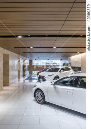 Showroom display of car that can be tasted elegant and elegant atmosphere dynamic expression of dignity and dignity Showroom display of car that can be tasted elegant and elegant atmosphere dynamic expression of dignity and dignity 40360859