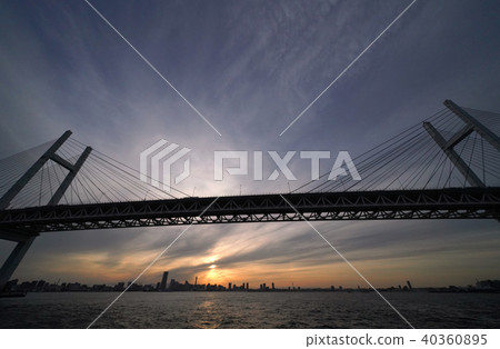 Yokohama cityscape of Japan We look at Yokohama Bay Bridge and Yokohama Minato Mirai 21 etc. 40360895