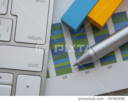 Business image · graph · keyboard · sticky note Business image · graph · keyboard · sticky note 40360896