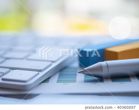 Business image · graph · keyboard · sticky note · fresh green Business image · graph · keyboard · sticky note · fresh green 40360897