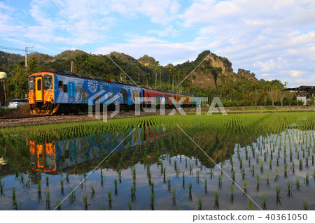 南投燈節彩繪車 40361050