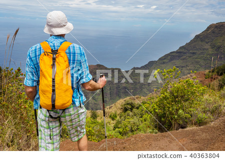 Hike in Na Pali Hike in Na Pali 40363804