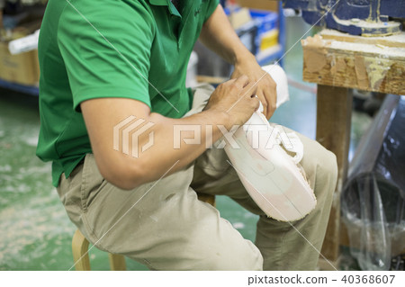 Prosthetist / Organist Prosthetist / Organist 40368607