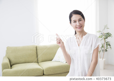 成熟的年齡女士 40373673
