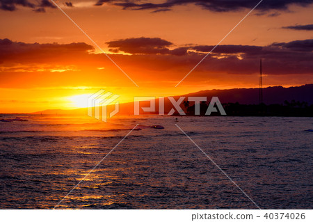 Hawaii Ala Moana Beach Park Sunset Hawaii Ala Moana Beach Park Sunset 40374026