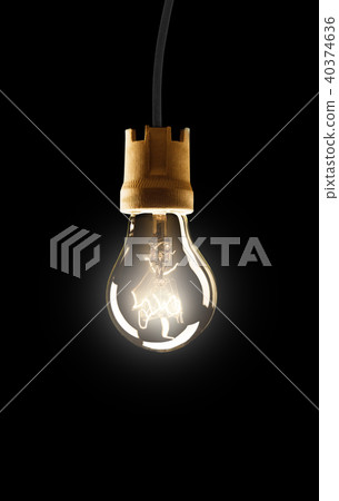 Light bulb hanging on wire 40374636
