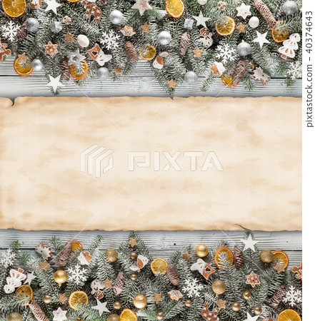 Christmas fir tree decoration with blank scroll 40374643