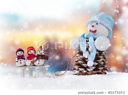 Christmas snowmaen on sledge 40375051