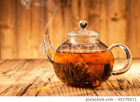 Blooming tea in teapot 40376671