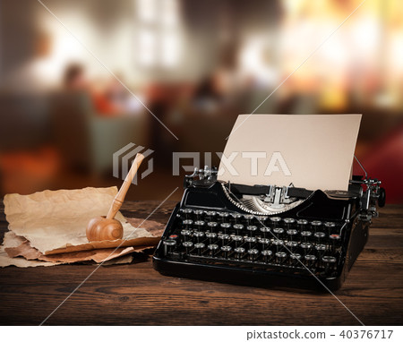 Antique typewriter in old vintage style 40376717