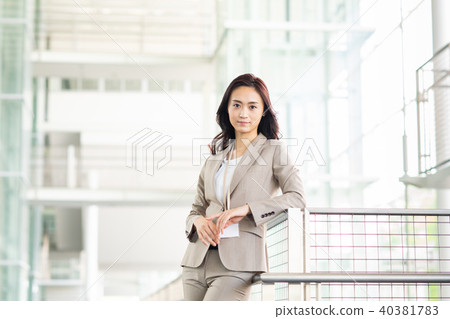 Business woman Business woman 40381783