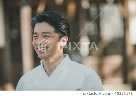 person, gents, male 40385171