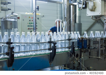 Water factory - Water bottling line for processing and bottling pure spring water into small bottles Water factory - Water bottling line for processing and bottling pure spring water into small bottles 40392480
