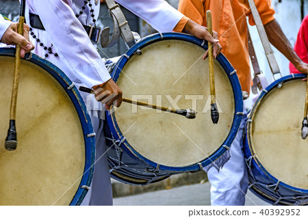 Brazilian drums players Brazilian drums players 40392952