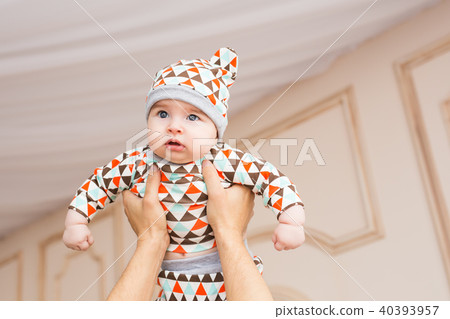 Portrait of a cute newborn baby 40393957