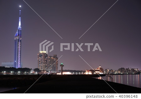 Fukuoka Nishi Ward Night view cityscape 40396148