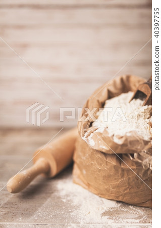 Bag of flour 40397755