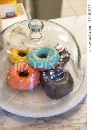 Artisan Donut Shop Donuts 40401605
