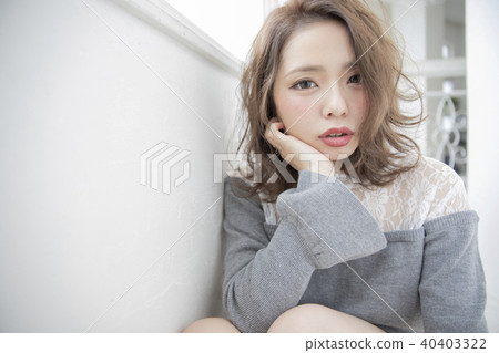 Curly hair Bob style woman Curly hair Bob style woman 40403322