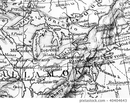 Old map Around the Great Lakes 40404643