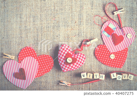 Sewing set: fabrics, threads, pins, buttons, tape 40407275