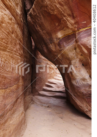 Petra, Jordan 40408612
