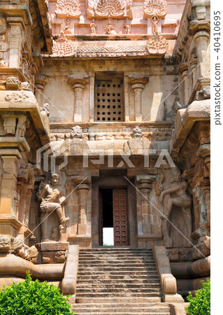 Dwarapala at Brihadisvara Temple, Tamil Nadu 40410695