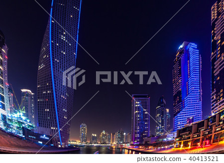 Modern buildings in Dubai Marina, Dubai, UAE Modern buildings in Dubai Marina, Dubai, UAE 40413521