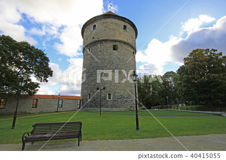 Medieval tower, Kiek In De Kok, in the park on the hill Toompea, Tallinn, Estonia 40415055
