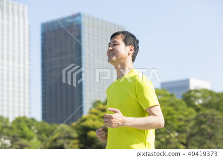 男人慢跑 40419373