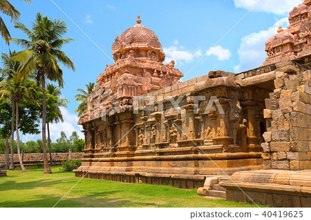 Tenkailasa shrine, Gangaikondacholapuram 40419625