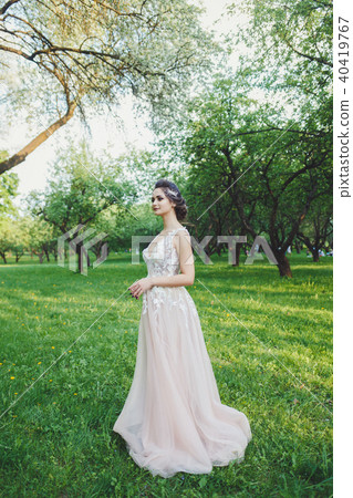 bride portrait in the park bride portrait in the park 40419767