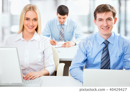 Group of business people Group of business people 40429427