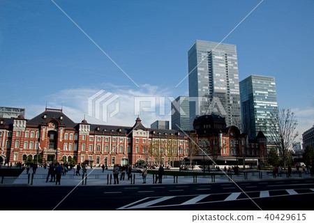 Tokyo Station Marunouchi Exit after Renewal 40429615