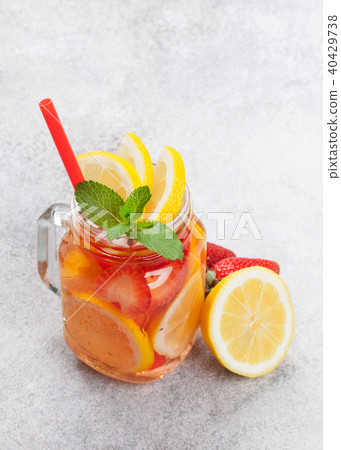 Fresh lemonade jar Fresh lemonade jar 40429738