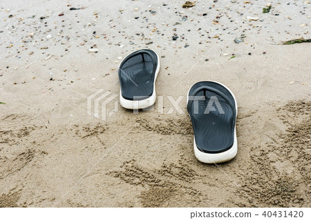 The shoes beach sea The shoes beach sea 40431420