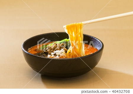 Bamboo noodles Bamboo noodles 40432708