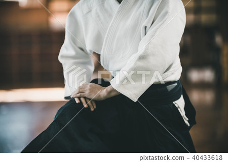 person, male, males 40433618