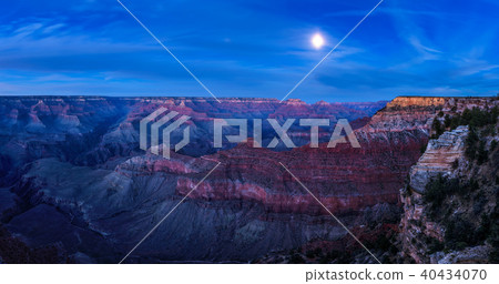 Night sky with full moon over Grand Canyon Night sky with full moon over Grand Canyon 40434070